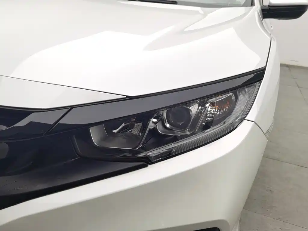 Honda Civic — миниатюра 7