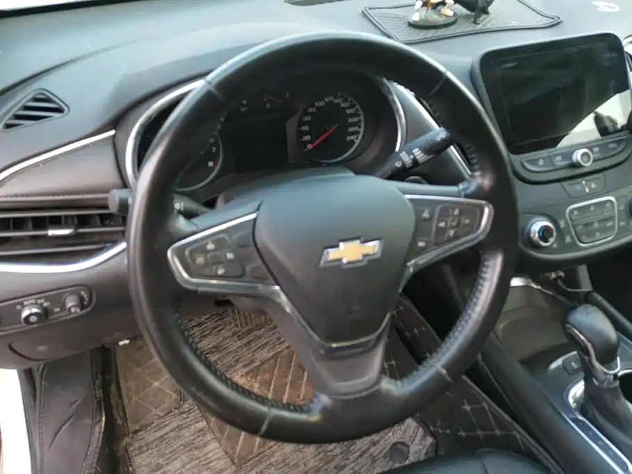 Chevrolet Malibu XL — миниатюра 15