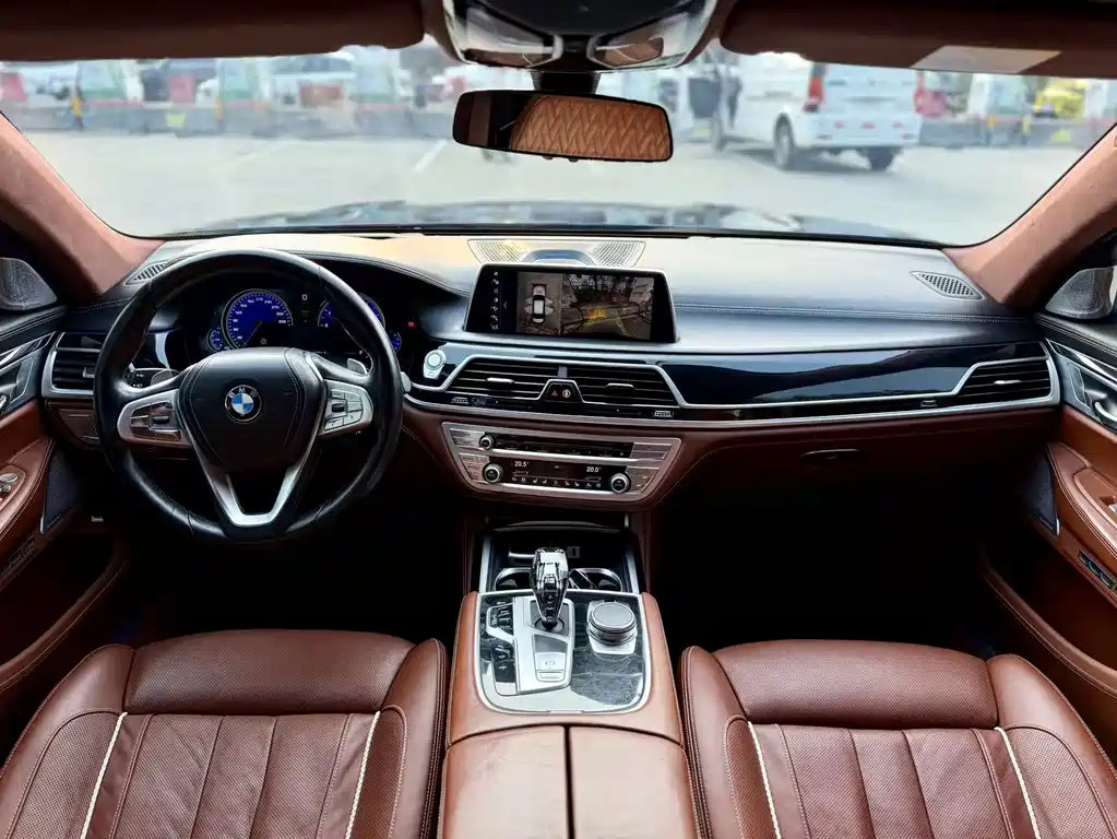BMW 7 Series 7 2018 740Li xDrive Premium M Sport