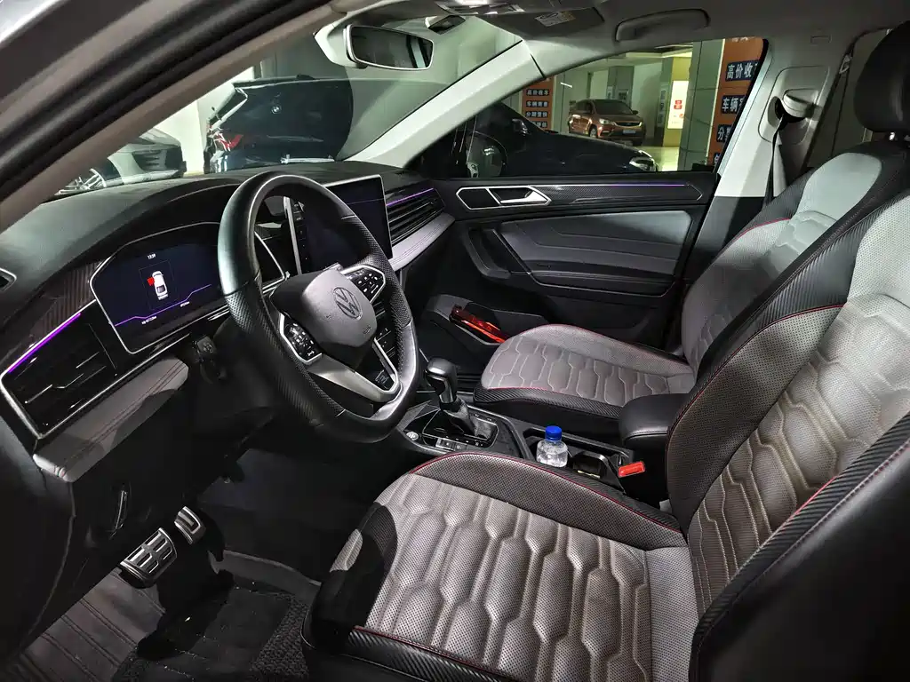 Volkswagen Tiguan X — миниатюра 4