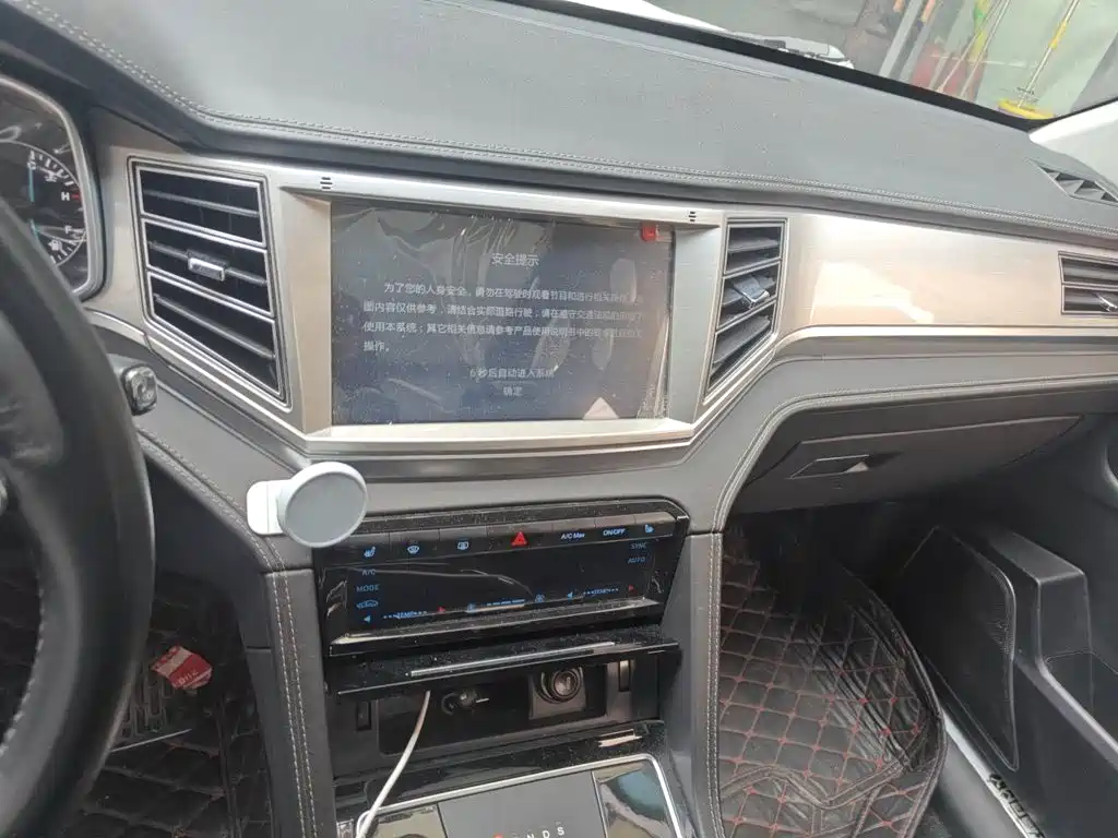 Zotye X7 — миниатюра 9