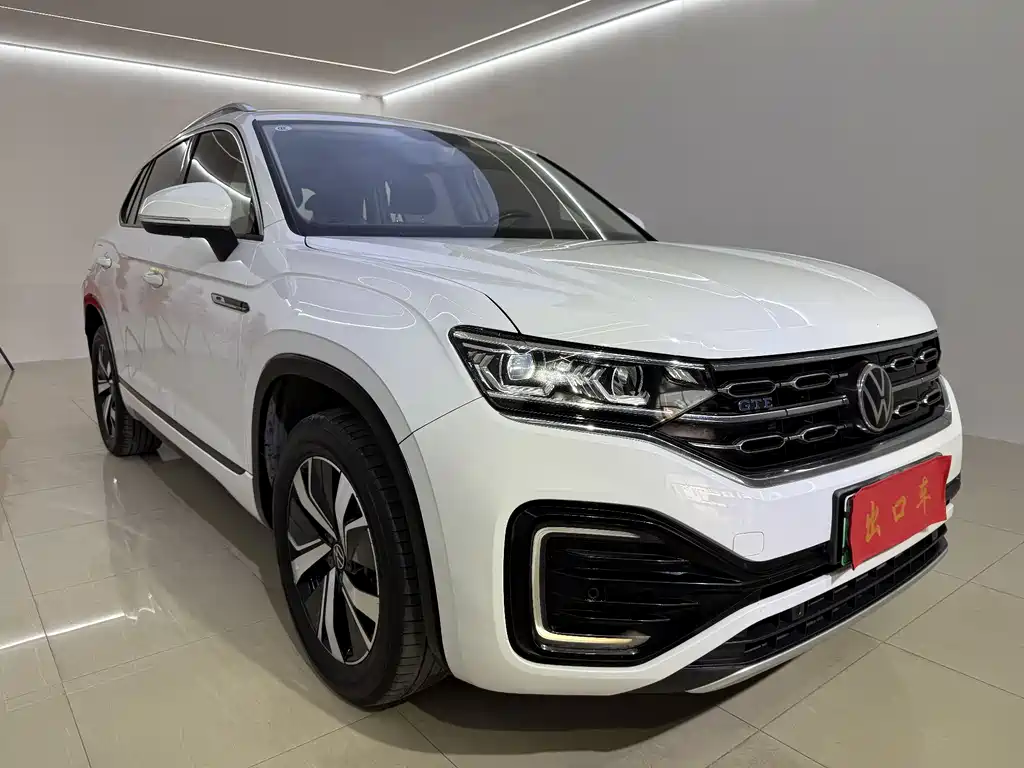 Volkswagen GTE PHEV 2021