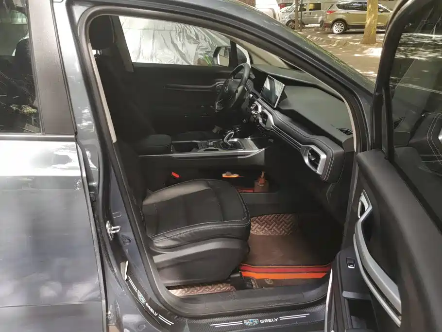 Geely Haoyue — миниатюра 8