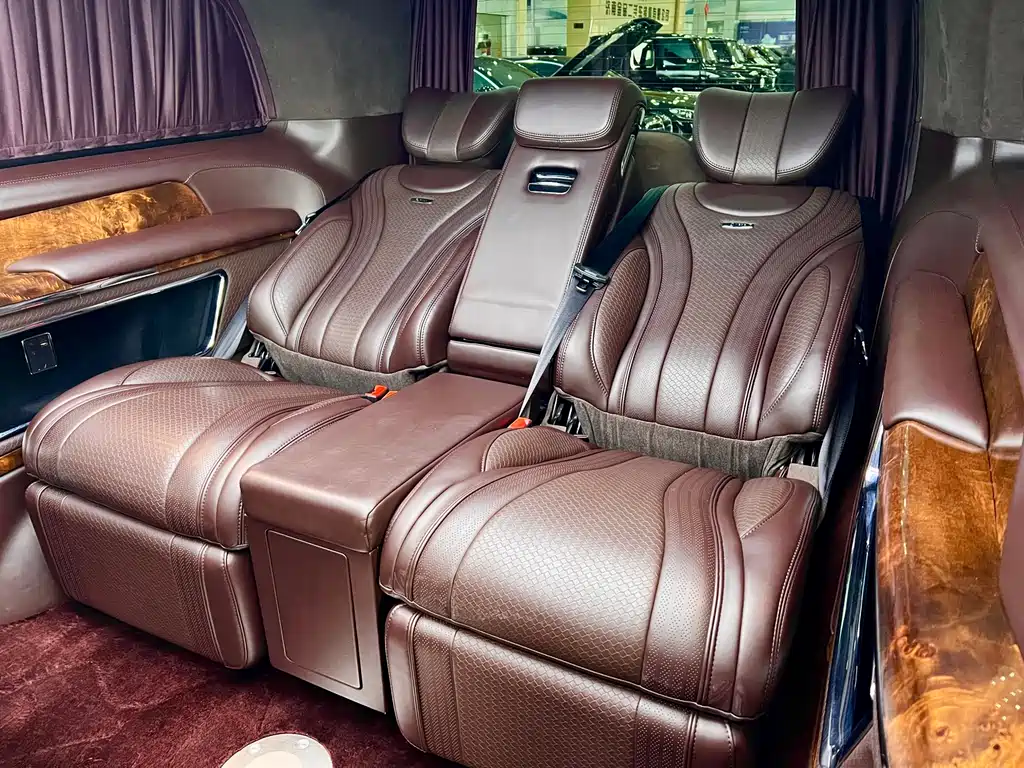 MERCEDES-BENZ V CLASS