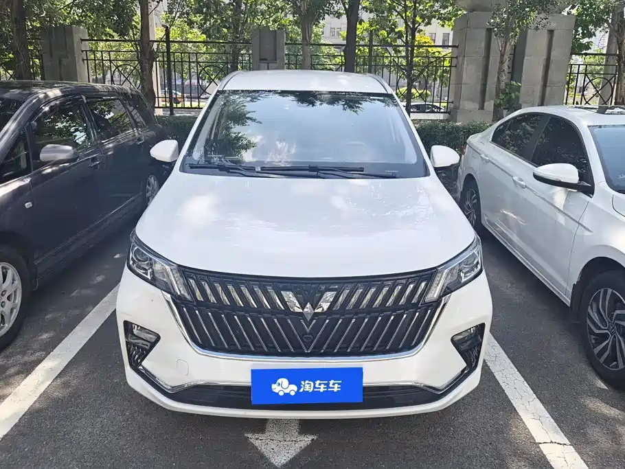 Wuling Jiachen — миниатюра 2