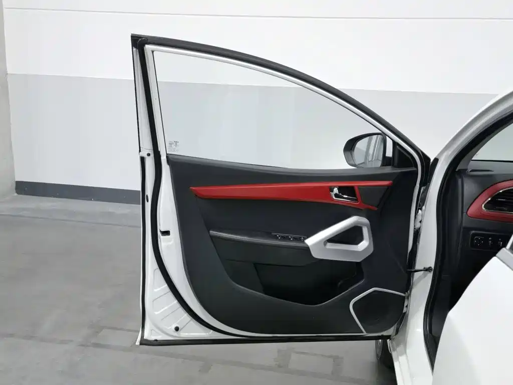 JAC Refine S2 — миниатюра 8
