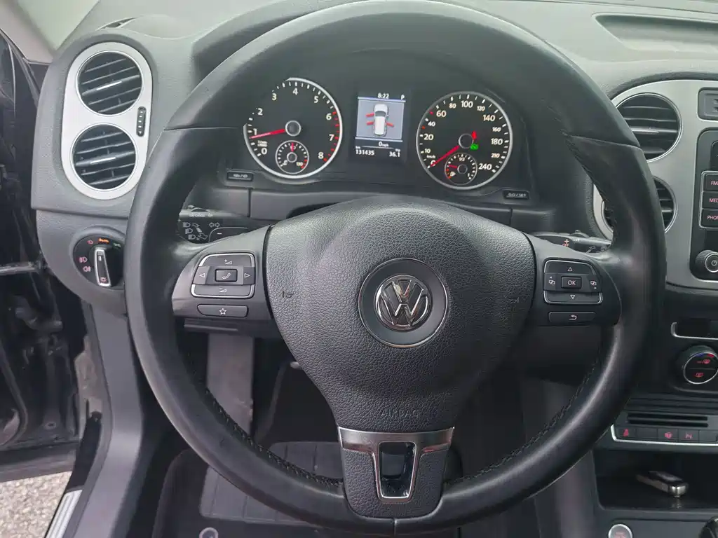 Volkswagen Tiguan — миниатюра 9