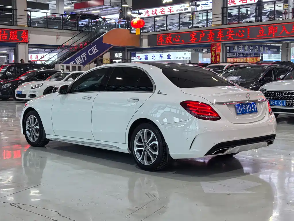 MERCEDES-BENZ C CLASS