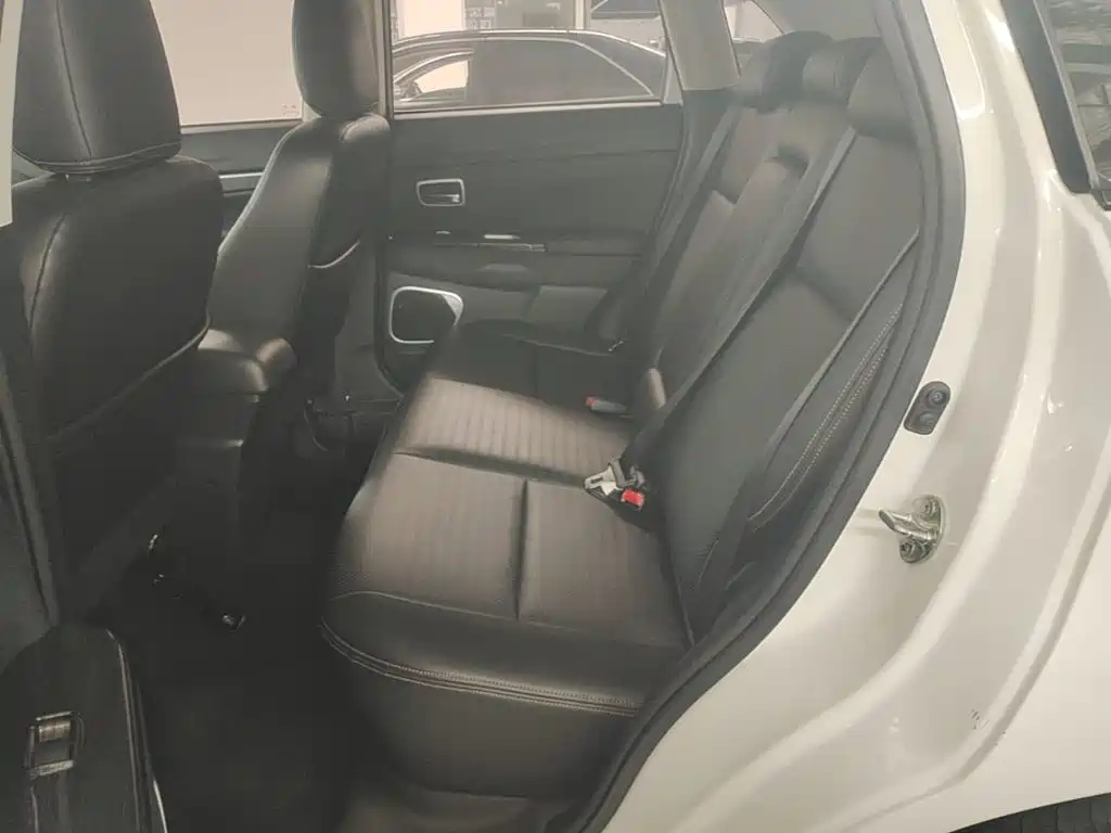 Mitsubishi ASX — миниатюра 17