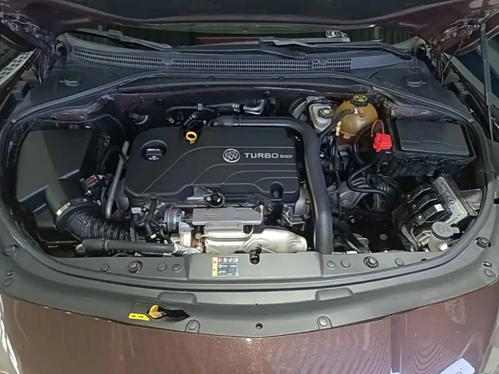 Buick LaCrosse — миниатюра 20