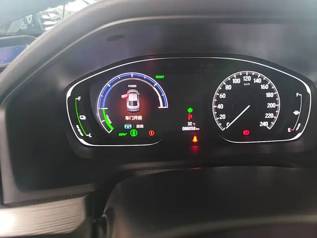Honda Accord — миниатюра 12