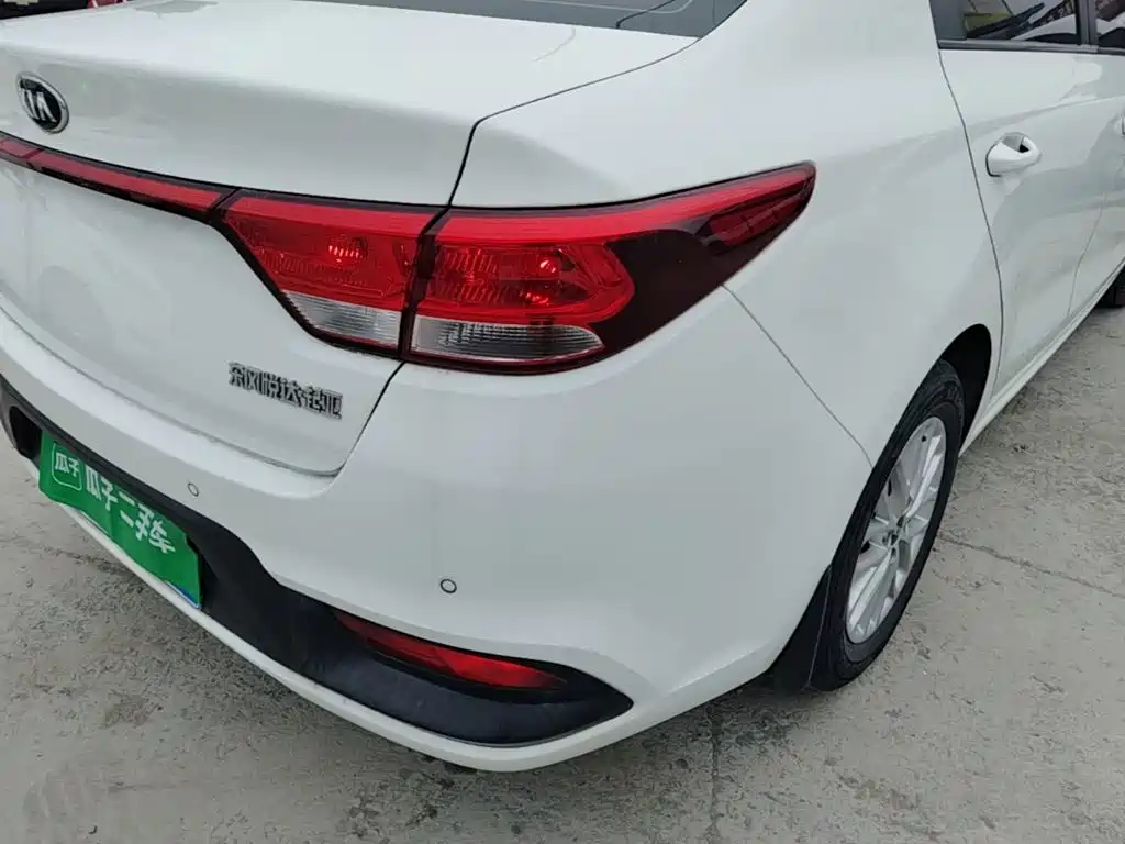 Kia K2 — миниатюра 8