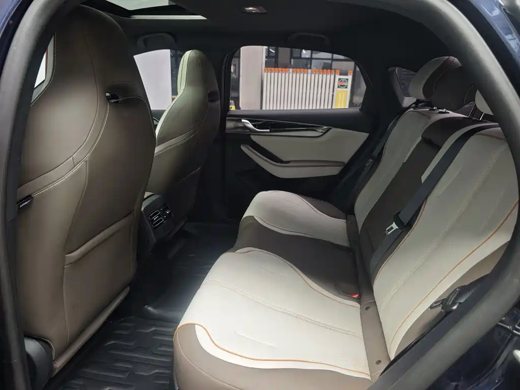 BYD Qin PLUS — миниатюра 9