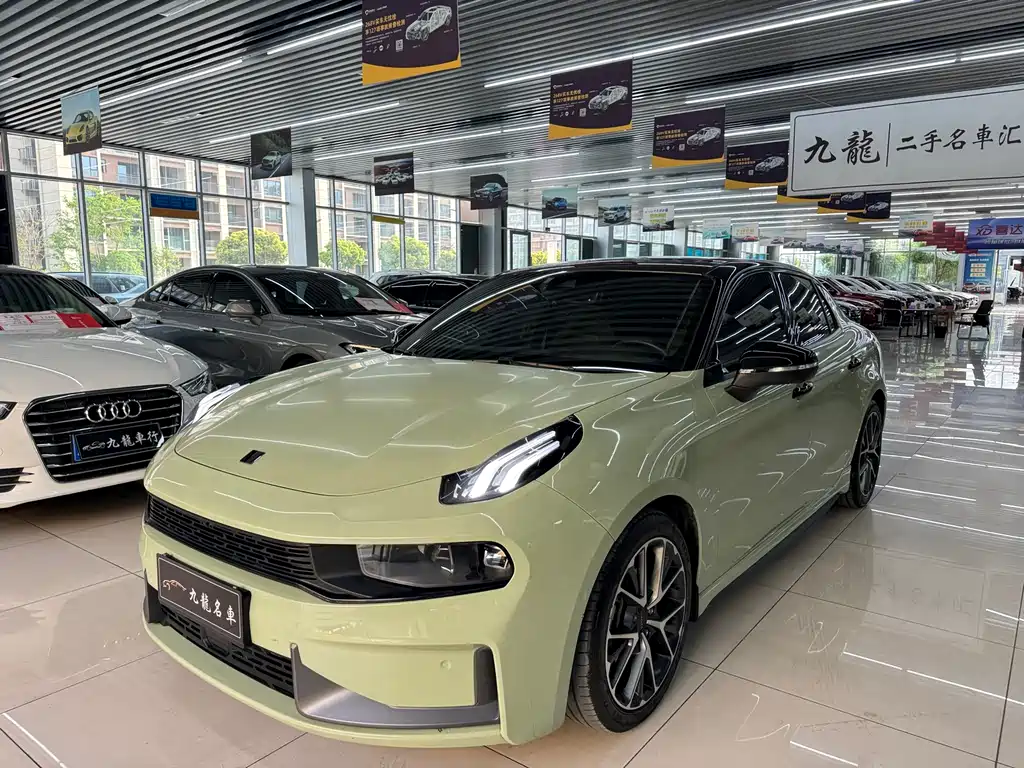 Lynk & Co 03 2022