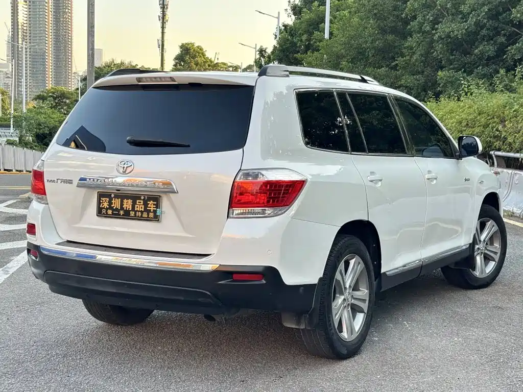 Toyota Highlander — миниатюра 5