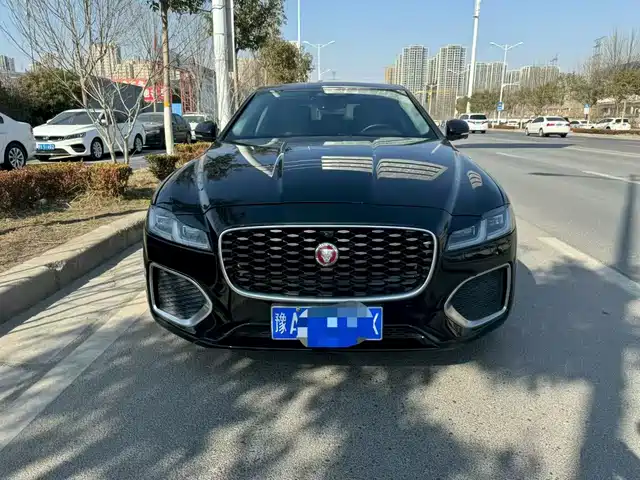 JAGUAR XFL