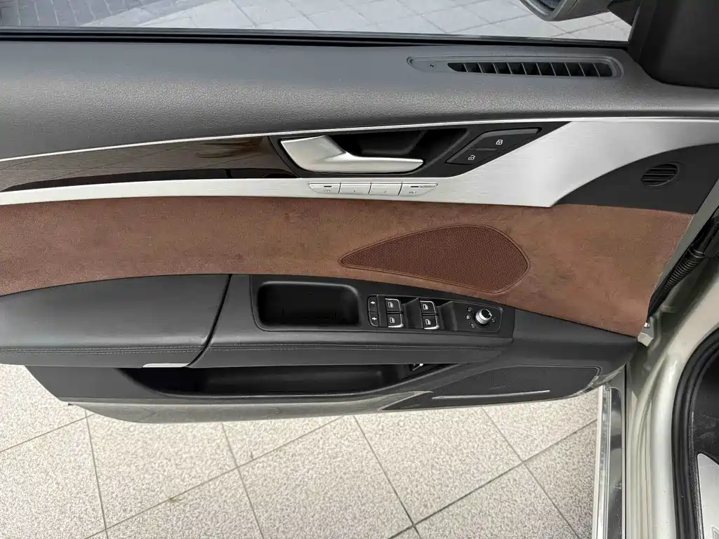 Audi A8 2014 A8L 45 TFSI quattro Luxury
