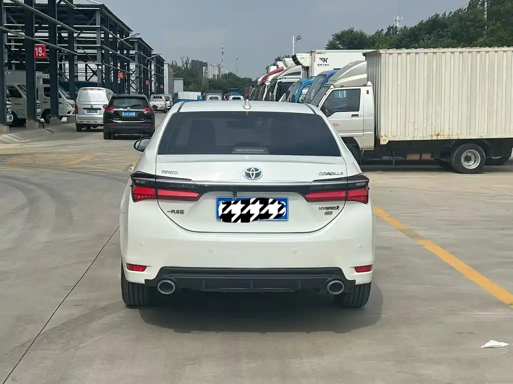 Toyota Corolla — миниатюра 5