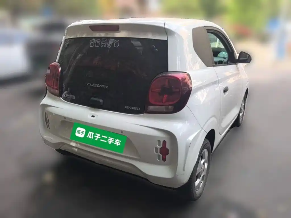 Roewe Clever — миниатюра 4