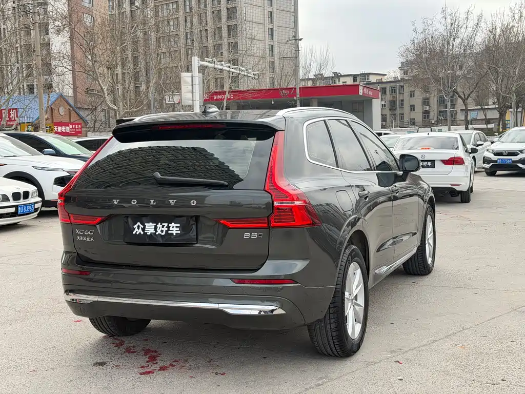VOLVO XC60