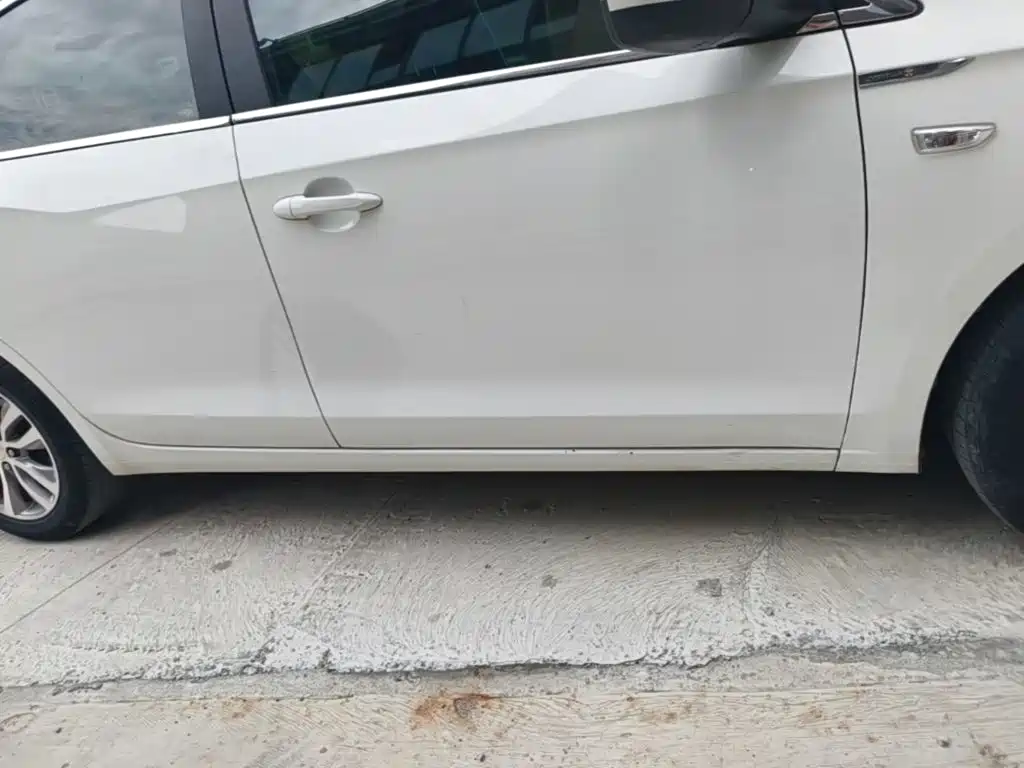 Buick Excelle — миниатюра 21