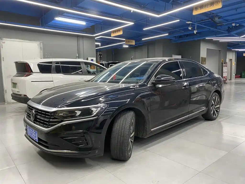 Volkswagen Passat 2022
