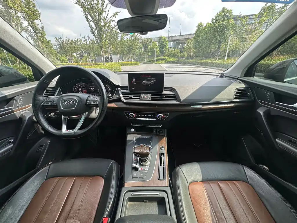 Audi Q5L — миниатюра 8