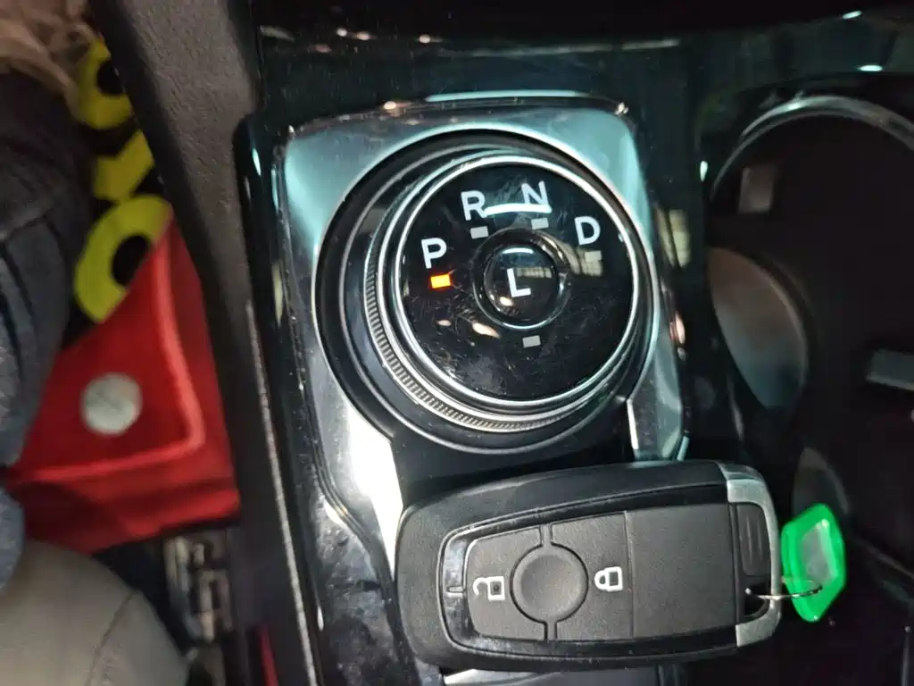 Ford Escape — миниатюра 14