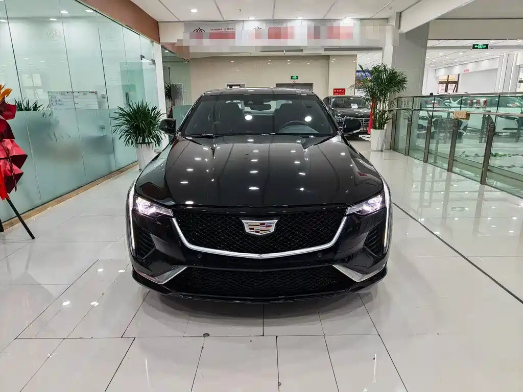 Cadillac CT4 — миниатюра 2