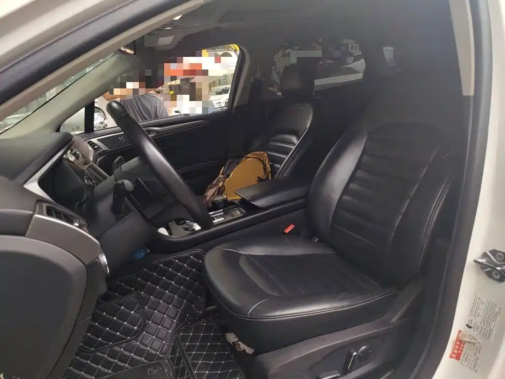 Ford Mondeo — миниатюра 17