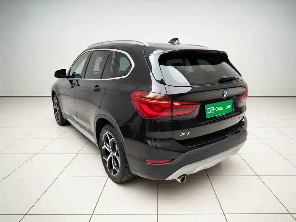 BMW X1 — миниатюра 4