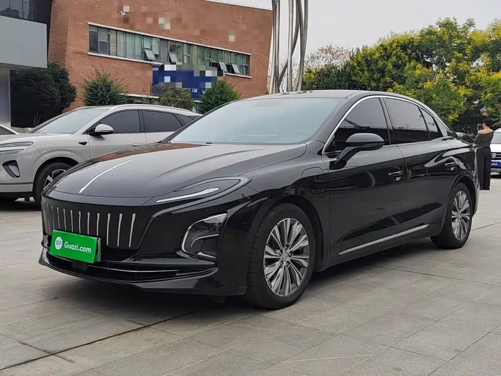 Hongqi Hongqi E-QM5 — миниатюра 2