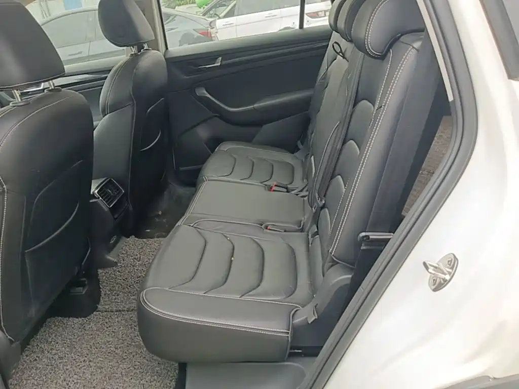 Skoda Kodiaq — миниатюра 17