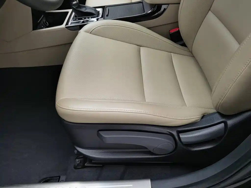 Hyundai Mistra — миниатюра 20