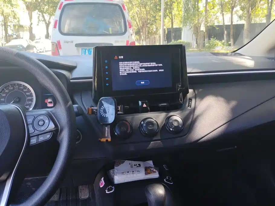 Toyota Corolla — миниатюра 13