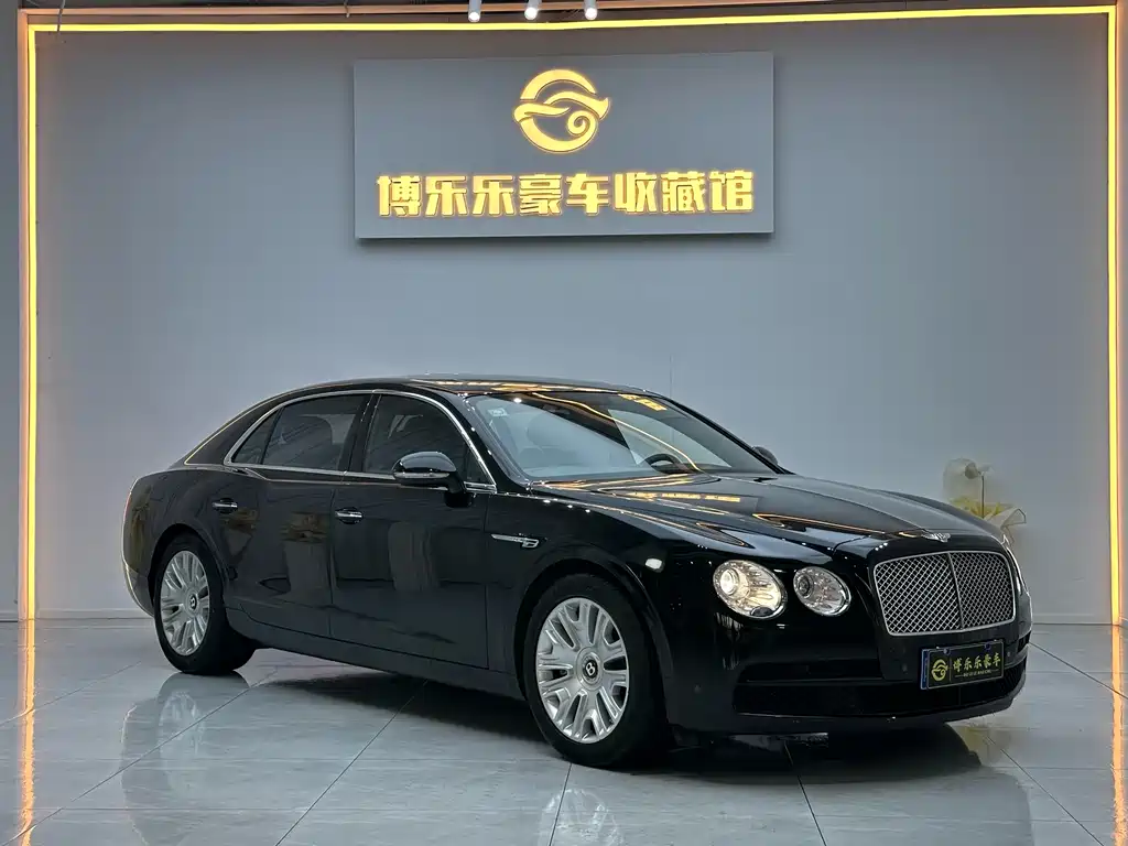 Bentley Flying Spur 2017 4.0T V8 Standard