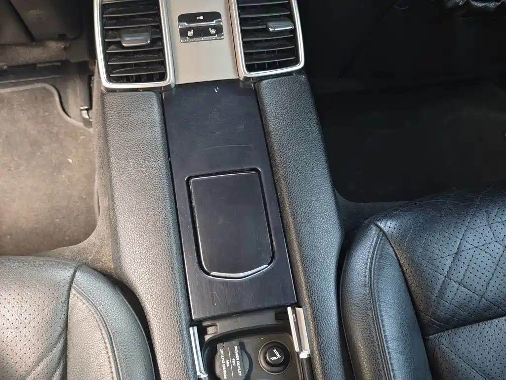 Porsche Panamera — миниатюра 9