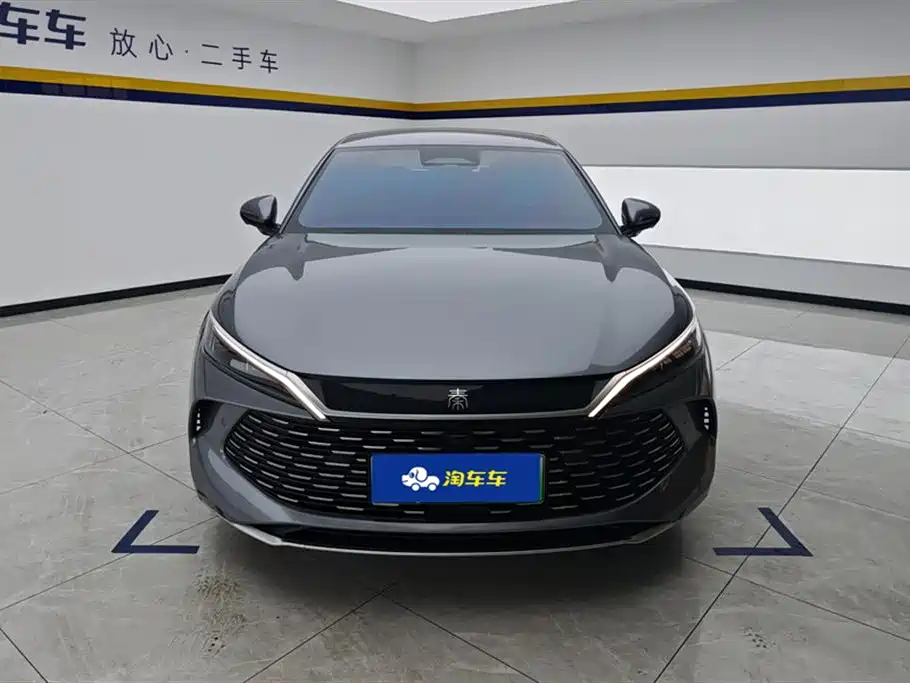 BYD QIN L
