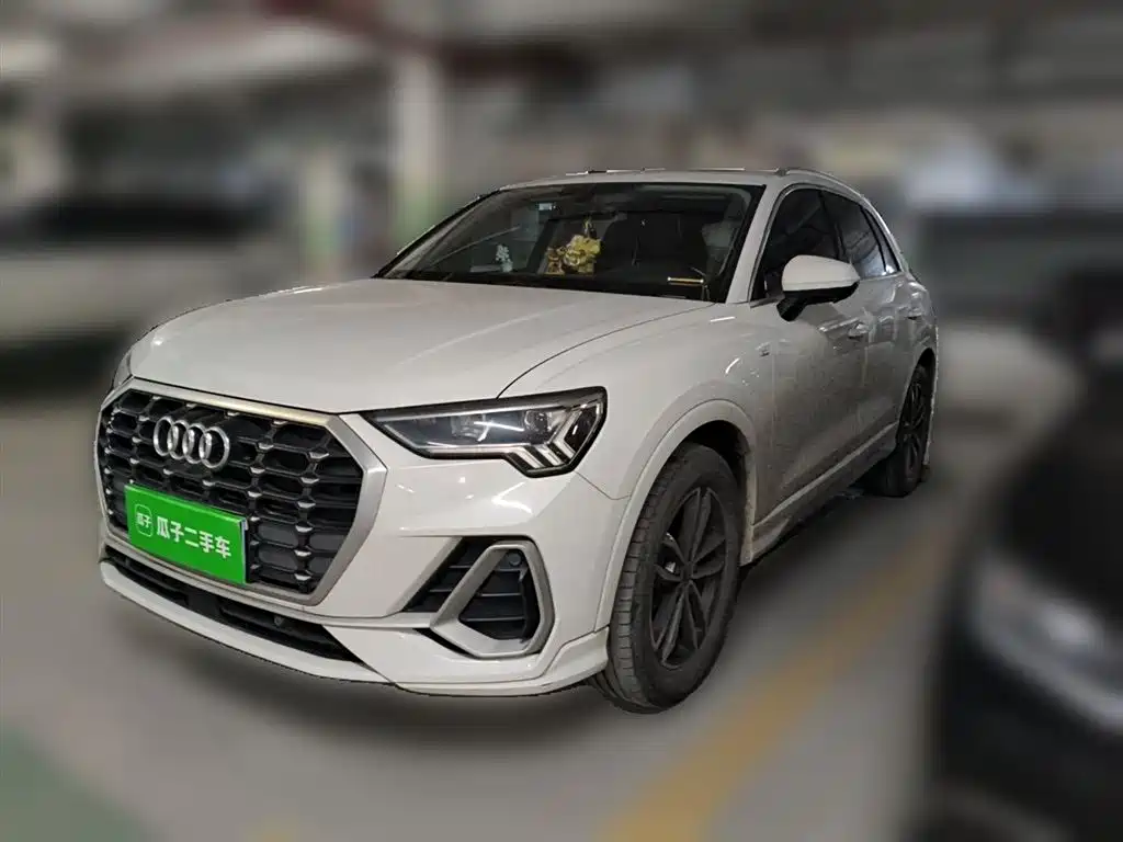 Audi Q3 2021
