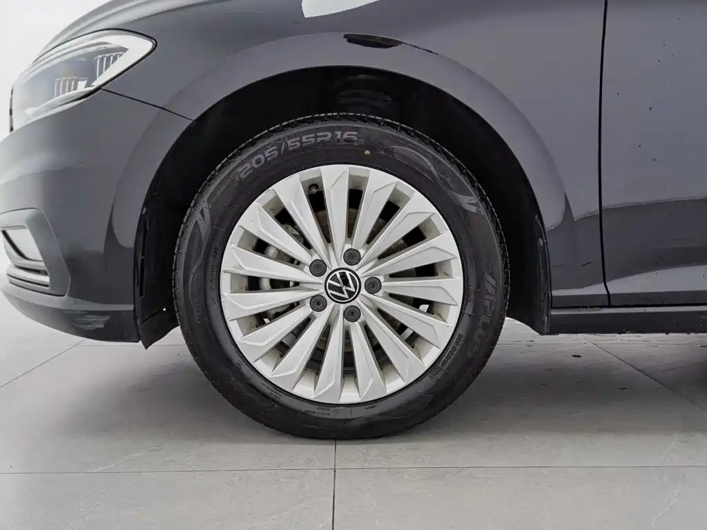 Volkswagen Lavida — миниатюра 17