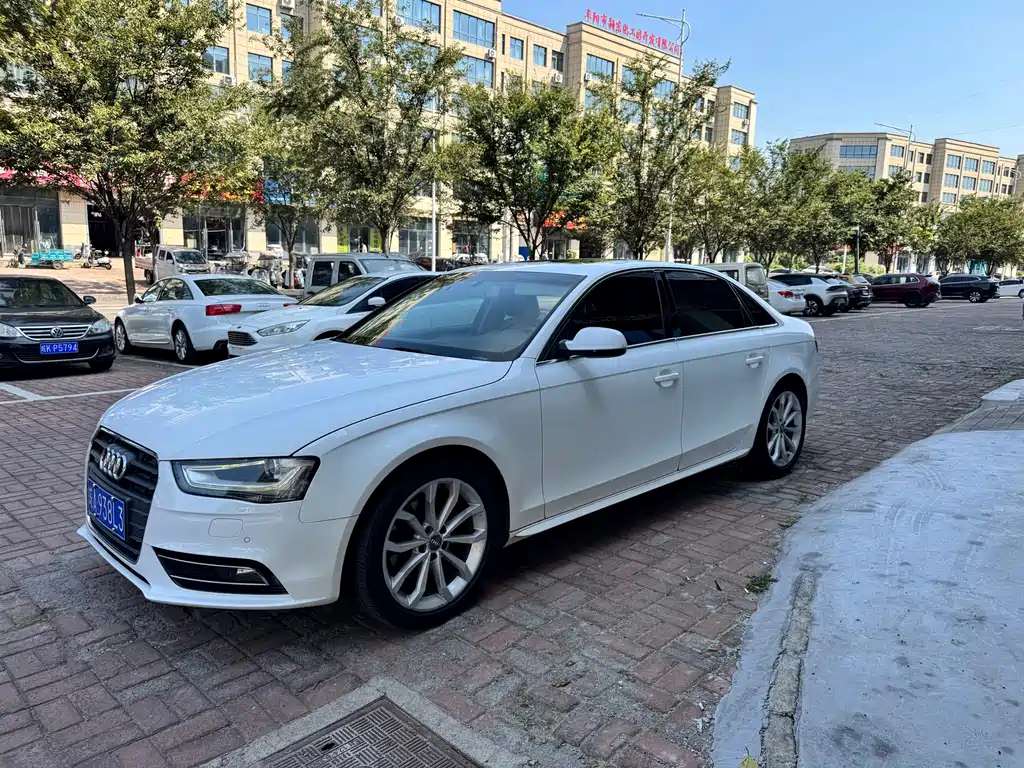 Audi A4L — миниатюра 12