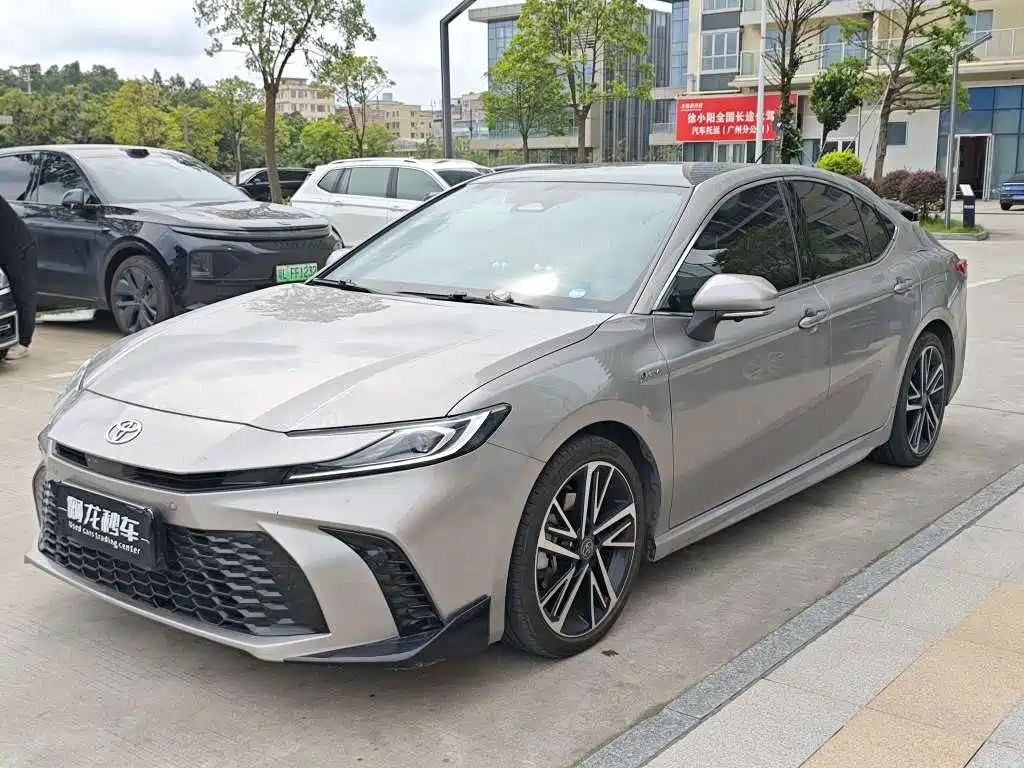 Toyota Camry 2024 Hybrid 2.0HS Sport Edition