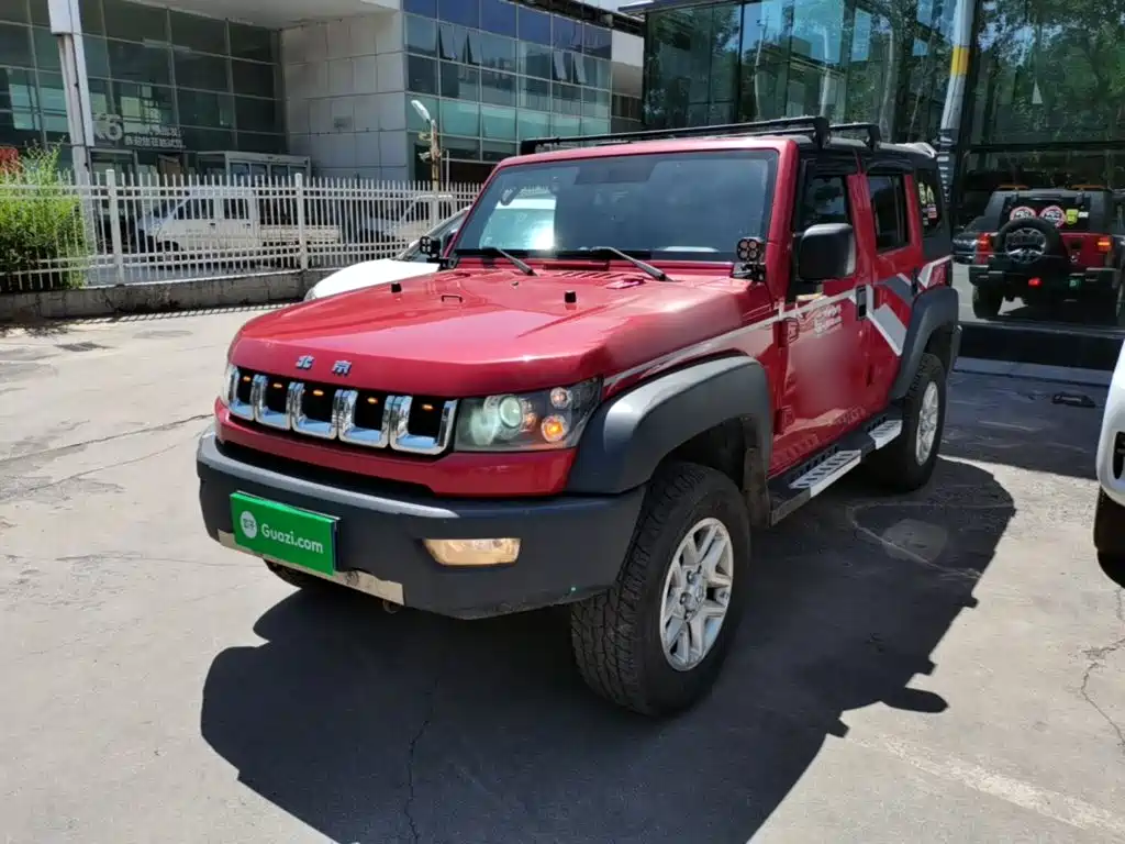 BAIC Beijing BJ40 2016 40L 2.0T Manual 4WD Premium Edition