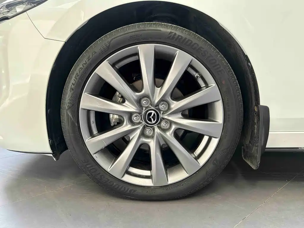 Mazda 3 Axela — миниатюра 3
