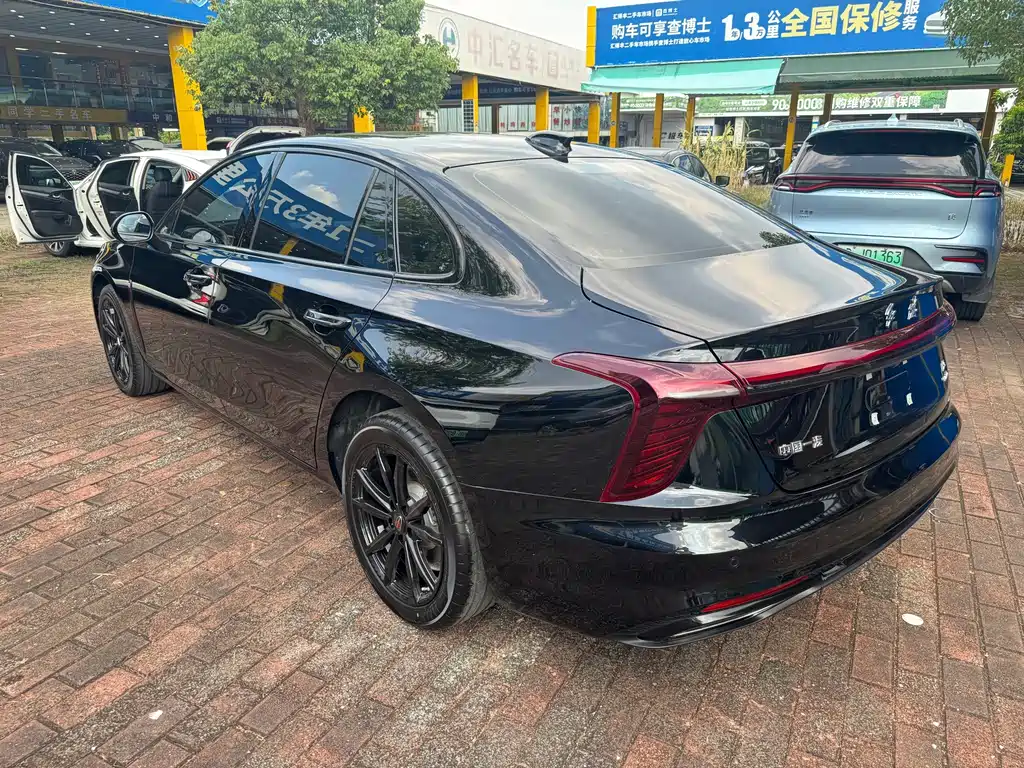 Hongqi Hongqi H5 — миниатюра 19