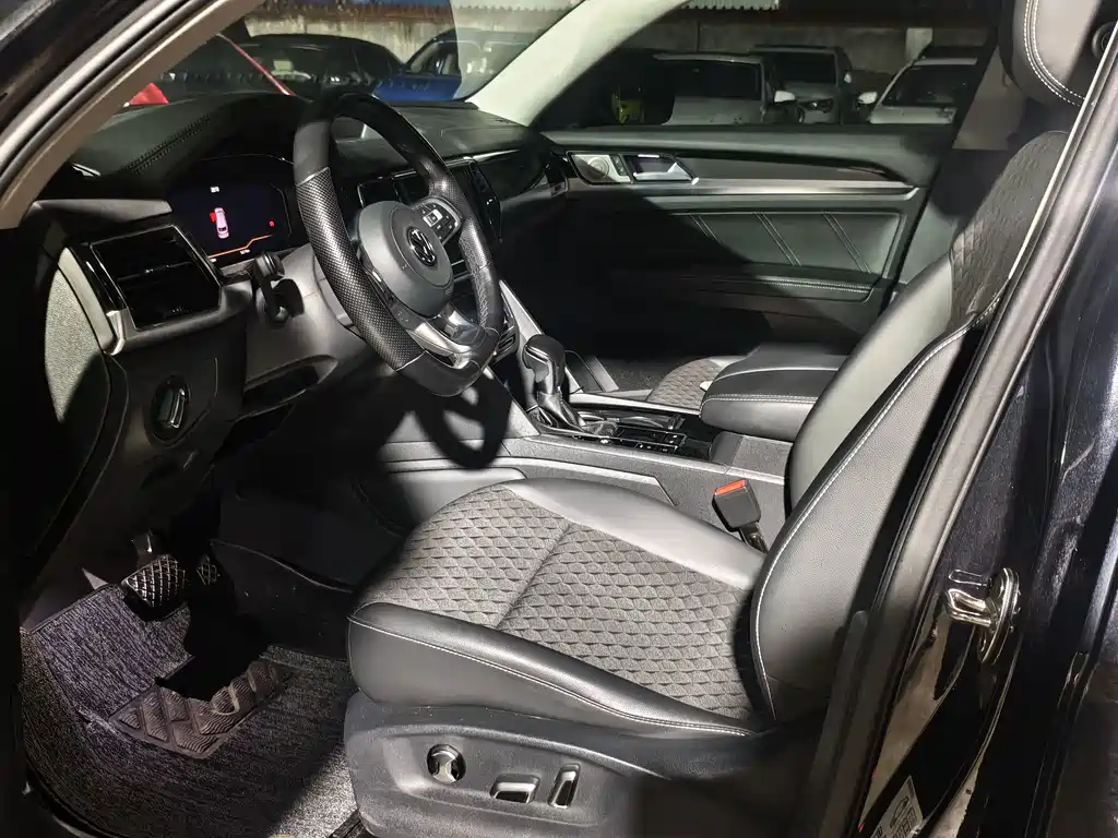 Volkswagen Teramont — миниатюра 6