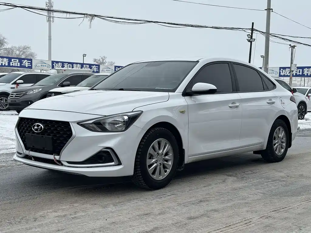 Hyundai Elantra 2020
