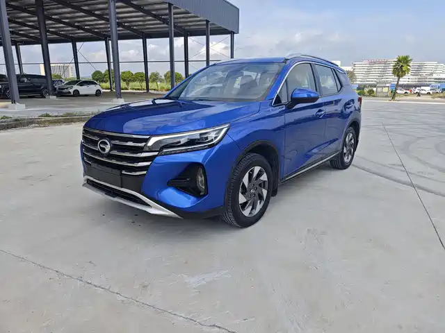 GAC TRUMPCHI GS4 2020