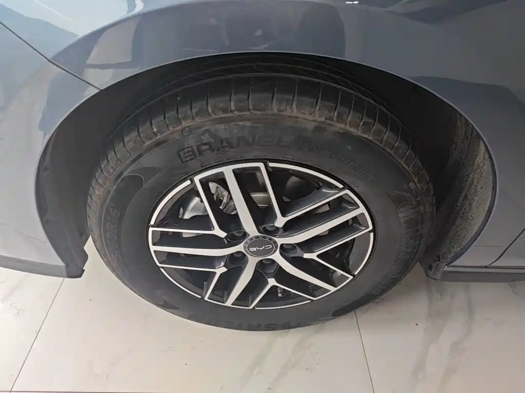 BYD Seal 05 DM-i — миниатюра 23