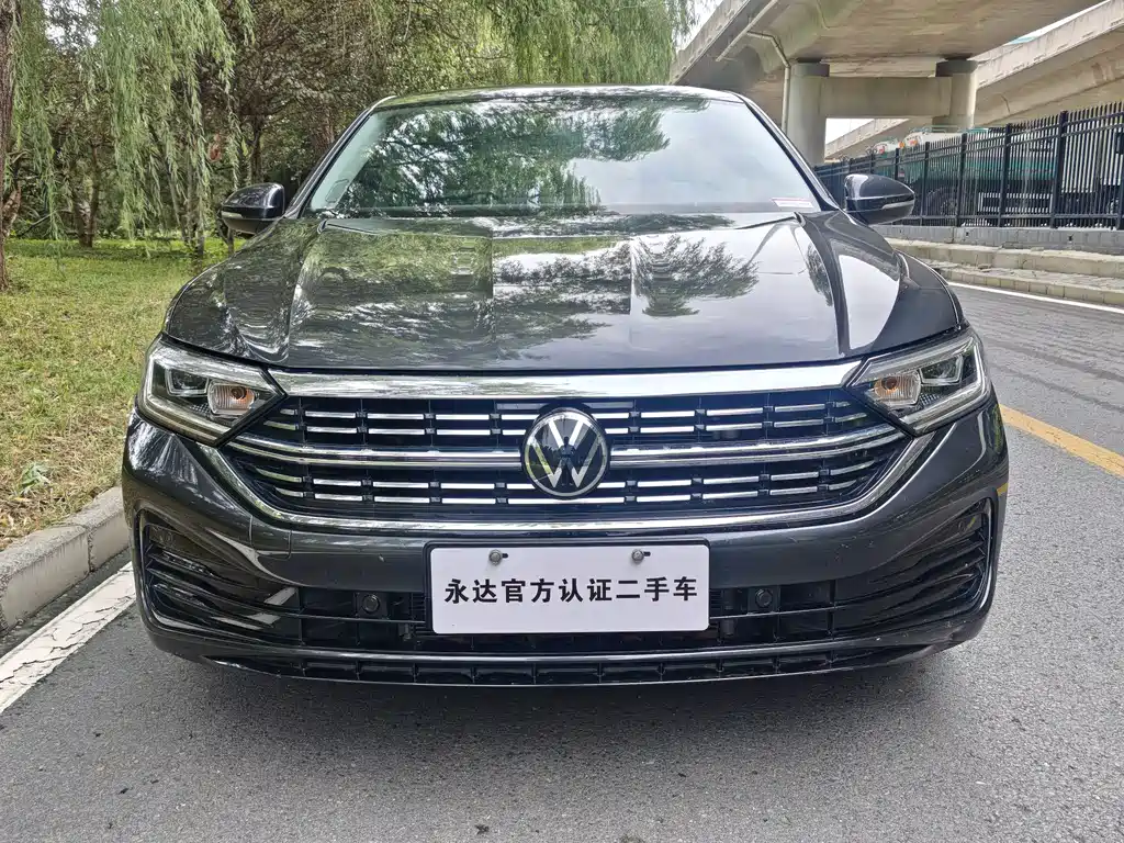 Volkswagen Sagitar — миниатюра 2